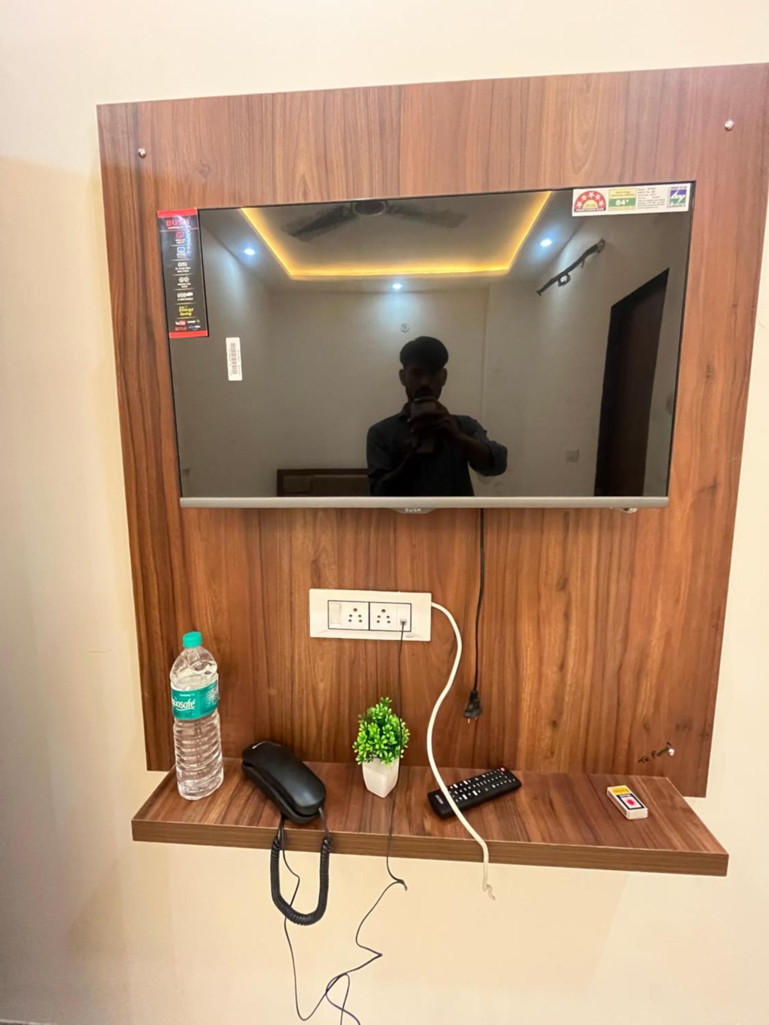 Hotel Pooja Divisione di Jaipur Esterno foto